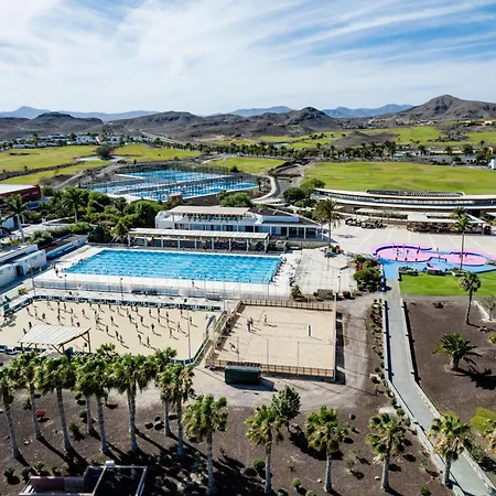 Playitas - Sports Villa