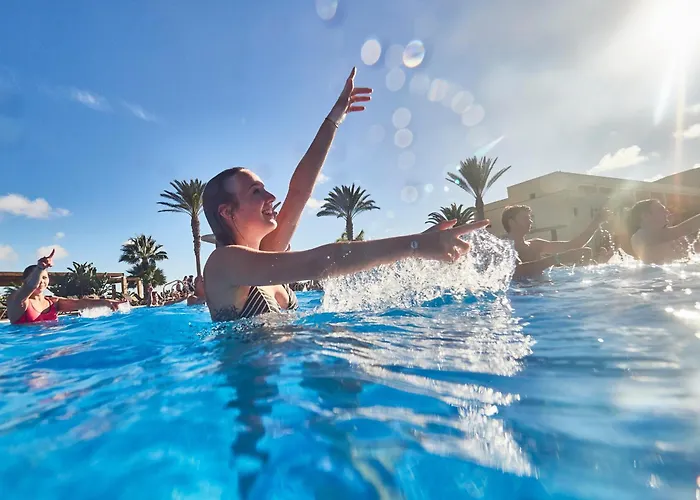 منتجع Playitas - Sports