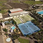 Üdülőközpont Playitas - Sports 4*